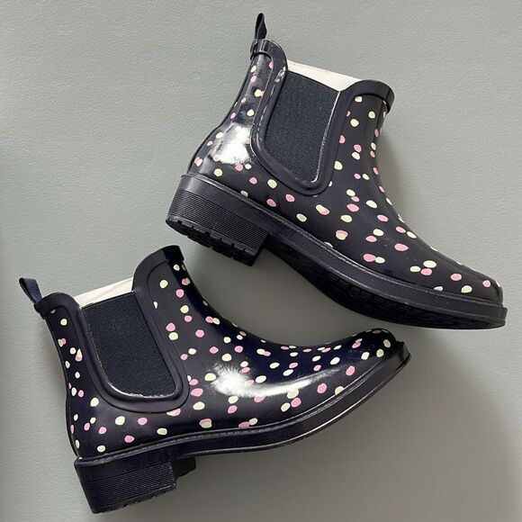 Polka Dot Rain Boots - Picture 2 of 5